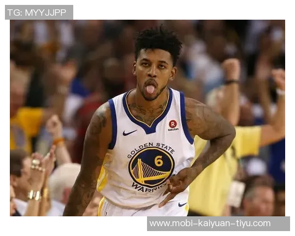 尼克杨谈布克遭遇重演称强行打控卫让人无奈 尼克杨谈布克遭遇重演称强行打控卫让人无奈