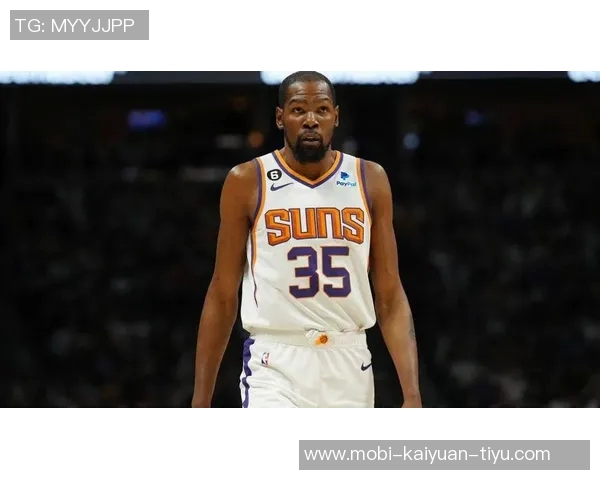 杜兰特谈末节表现强调团队合作与减压的重要性