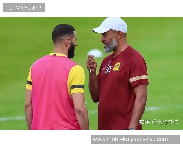 西汉姆降级危机加剧12个月更换4名主帅努诺面临下课压力