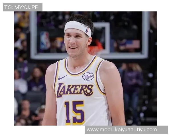 里夫斯谈比赛风格更倾向雷迪克而非克六的自然发挥与个人喜好